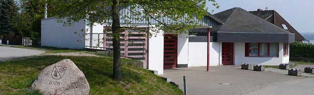 Ortsmitte Pogeez Gemeindehaus und Feuerwehr